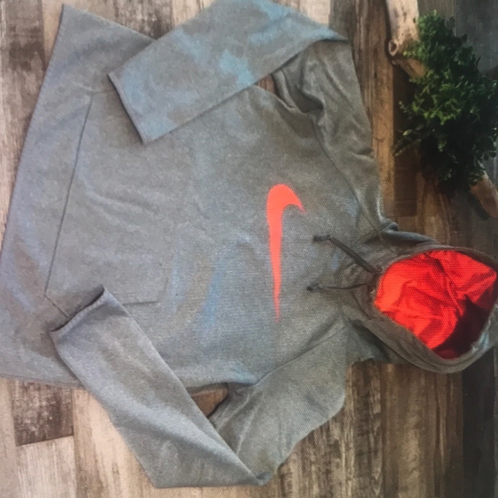 Nike sweatshirt